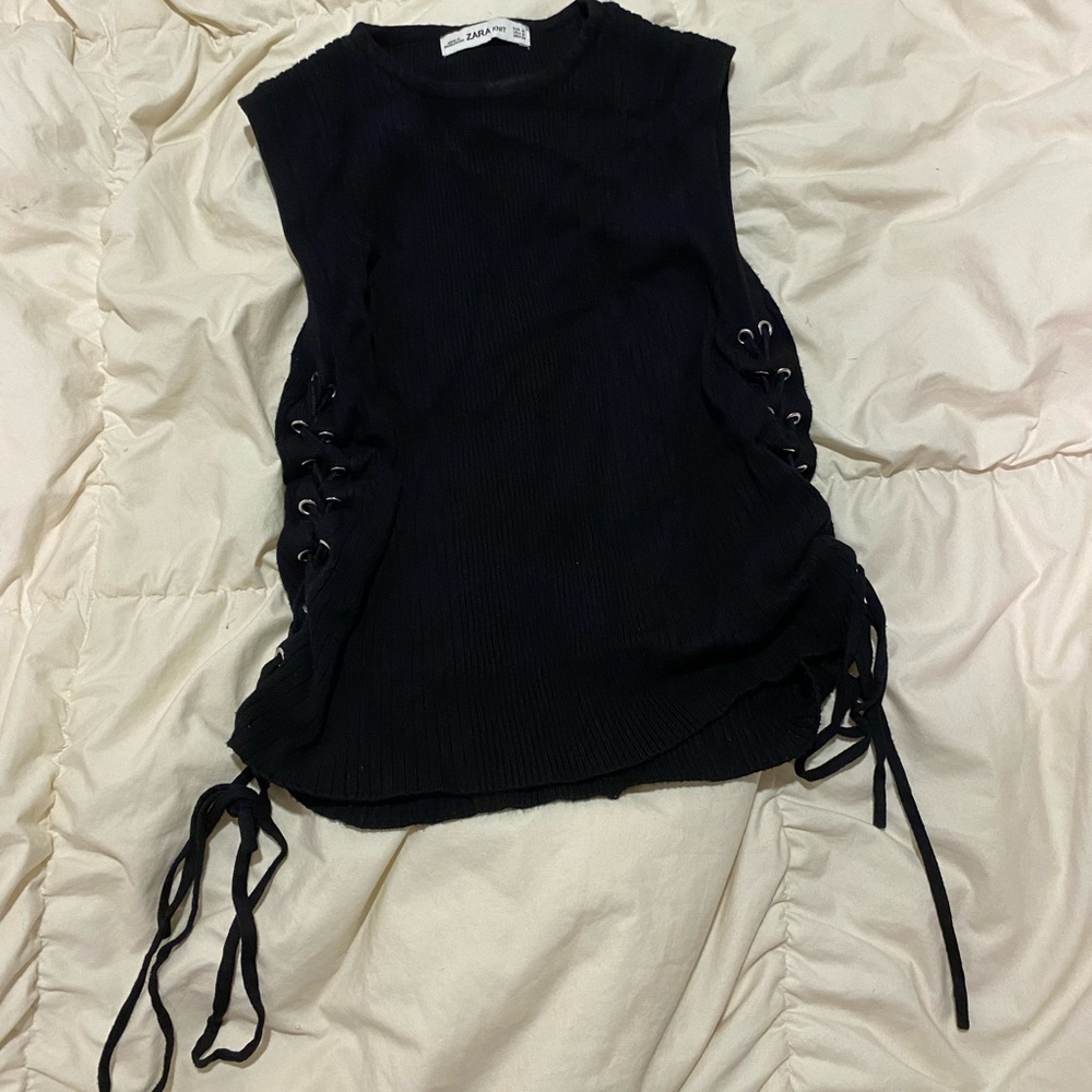 Ribbed Knit Sleeveless Top